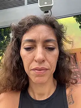 Snapshot of amanilouve chatting on March 2025 04:37:02 AM amanilouve online show from March 2025 04:37:02 AM