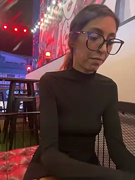 Snapshot of amanilouve chatting on March 2025 03:16:02 PM amanilouve online show from March 2025 03:16:02 PM