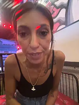 Snapshot of amanilouve chatting on March 2025 07:39:01 PM amanilouve online show from March 2025 07:39:01 PM