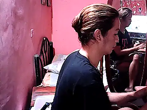 Snapshot of yummy_21xxx chatting on February 2025 09:53:01 AM yummy 21xxx online show from February 2025 09:53:01 AM