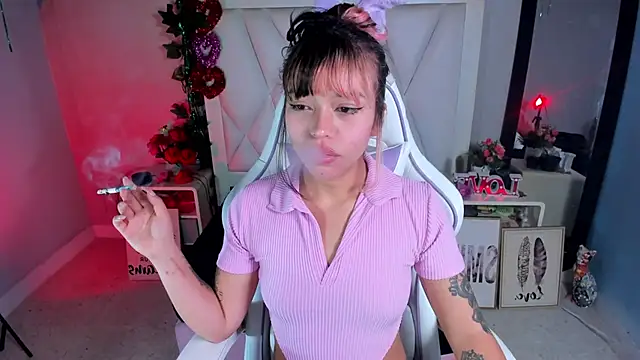 Snapshot of katalina_garcia chatting on November 2025 10:32:01 PM katalina garcia online show from November 2025 10:32:01 PM