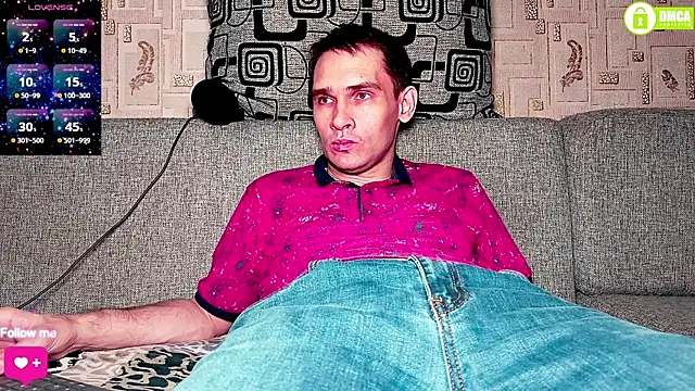 Snapshot of DavidCarroll chatting on January 2026 01:08:02 AM DavidCarroll online show from January 2026 01:08:02 AM