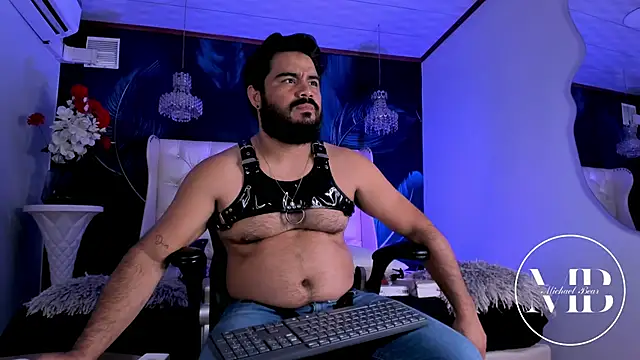 Snapshot of MichaelBear_ chatting on February 2026 12:08:02 PM MichaelBear online show from February 2026 12:08:02 PM