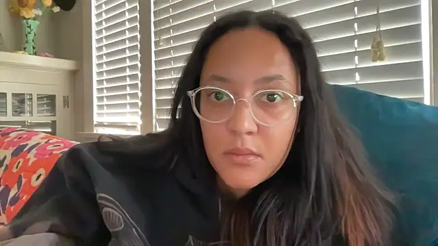 dreamyriri online show from March 2026 03:12:01 PM