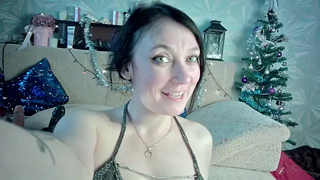 Snapshot of Ria_23 chatting on December 2024 05:02:01 AM Ria 23 online show from December 2024 05:02:01 AM