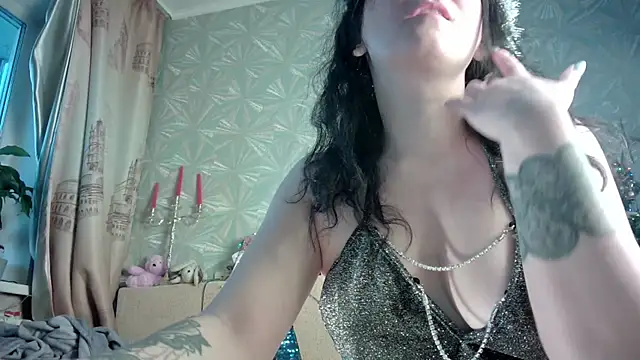 Snapshot of Ria_23 chatting on December 2024 02:29:02 AM Ria 23 online show from December 2024 02:29:02 AM