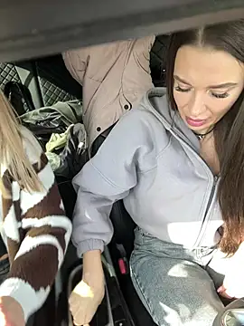 Emma Catt online show from April 2026 03:24:01 AM