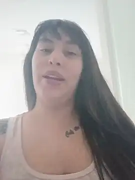 LunaGelatti online show from July 2026 11:01:02 PM