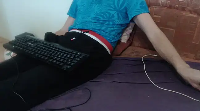 Snapshot of VASKOS178 chatting on December 2024 11:07:02 AM VASKOS178 online show from December 2024 11:07:02 AM