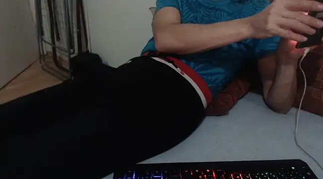 Snapshot of VASKOS178 chatting on December 2024 03:55:01 PM VASKOS178 online show from December 2024 03:55:01 PM