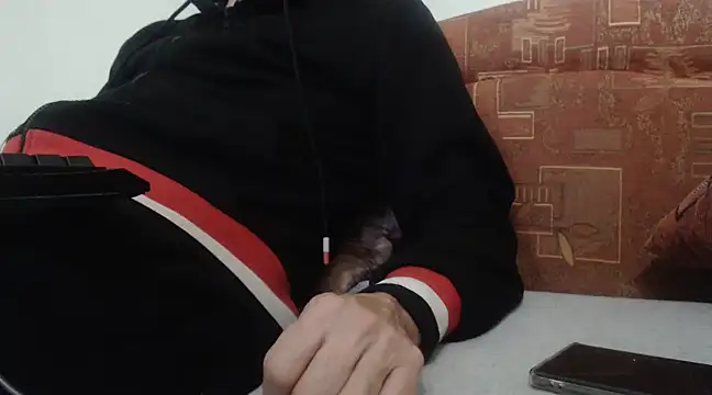 Snapshot of VASKOS178 chatting on January 2025 12:03:01 PM VASKOS178 online show from January 2025 12:03:01 PM