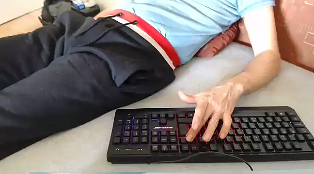 Snapshot of VASKOS178 chatting on March 2025 11:36:02 AM VASKOS178 online show from March 2025 11:36:02 AM