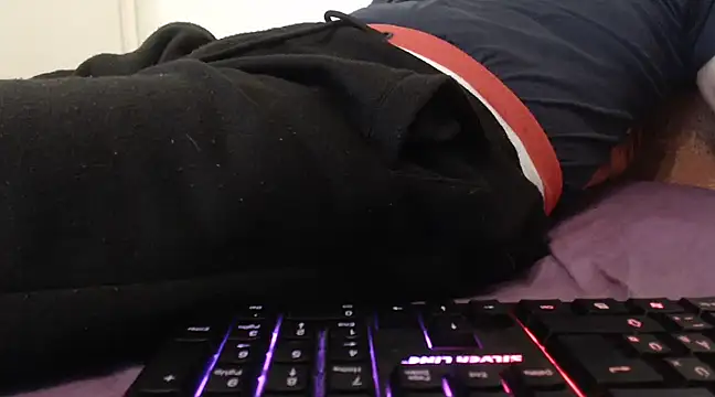 Snapshot of VASKOS178 chatting on March 2025 04:24:01 PM VASKOS178 online show from March 2025 04:24:01 PM