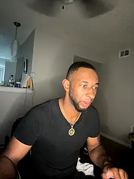 bosstang770 online show from November 2025 10:45:01 PM