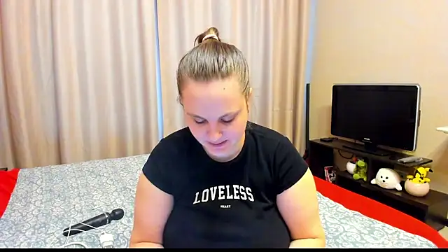 AlanaBrox online show from March 2025 01:28:01 PM