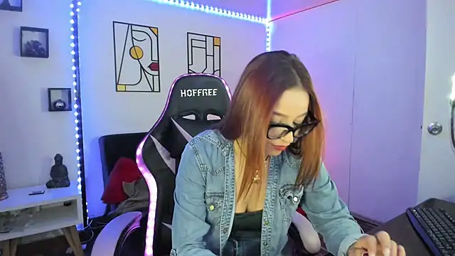 kay marie online show from January 2025 09:29:02 PM