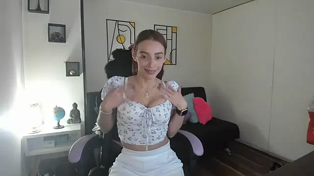 kay marie online show from January 2026 01:53:02 AM