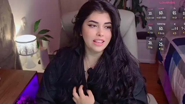 Alyaa s online show from May 2026 01:46:02 AM