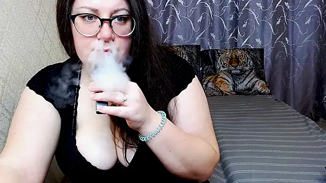 Snapshot of Sindy_Jeniceee chatting on November 2025 12:05:02 PM Sindy Jeniceee online show from November 2025 12:05:02 PM