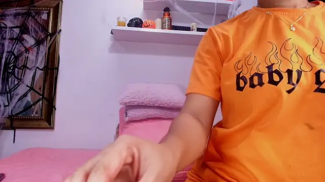 naia blessed online show from October 2025 07:16:01 PM