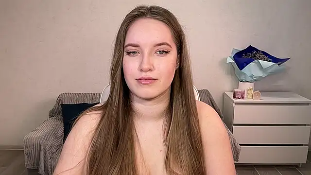 EvaMaddison online show from January 2026 06:40:02 AM