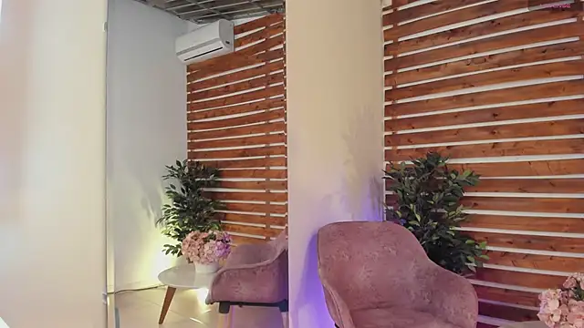  MeganRain online show from March 2025 04:08:02 AM