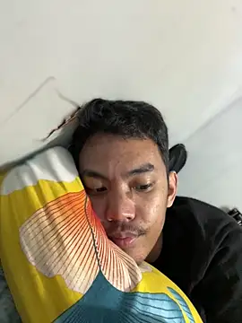 BoYofTheWorld 21 online show from March 2026 07:18:02 PM