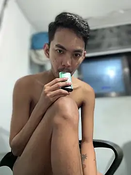 BoYofTheWorld 21 online show from March 2026 04:12:02 PM