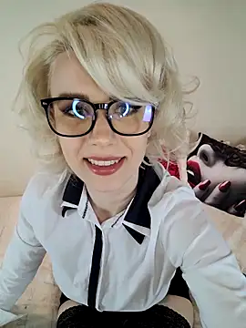 Snapshot of AureliaDoux chatting on March 2025 03:27:01 PM AureliaDoux online show from March 2025 03:27:01 PM