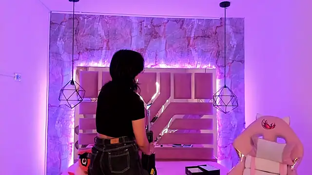 Nami usagi online show from December 2024 06:12:02 PM