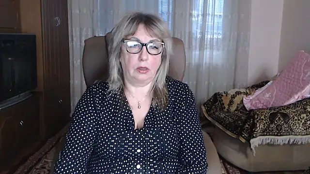 Kallliina online show from December 2025 08:22:01 AM