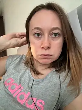 BrookeEvans online show from September 2025 05:31:01 AM