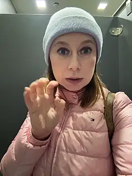 BrookeEvans online show from October 2025 07:04:02 AM