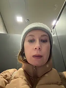 BrookeEvans online show from October 2025 06:57:02 AM