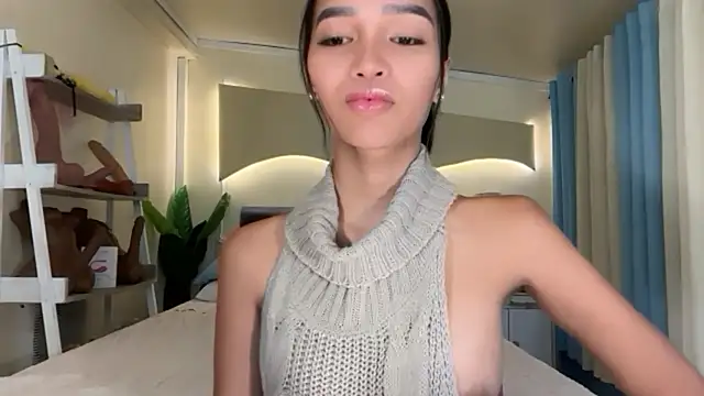 Snapshot of _caroline69 chatting on November 2025 02:33:02 AM caroline69 online show from November 2025 02:33:02 AM