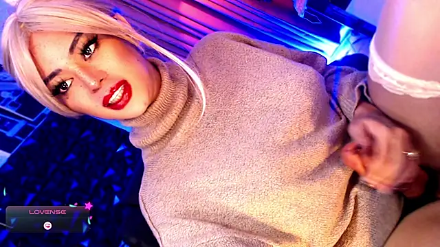 Thalia Cambridge online show from April 2026 07:12:02 PM