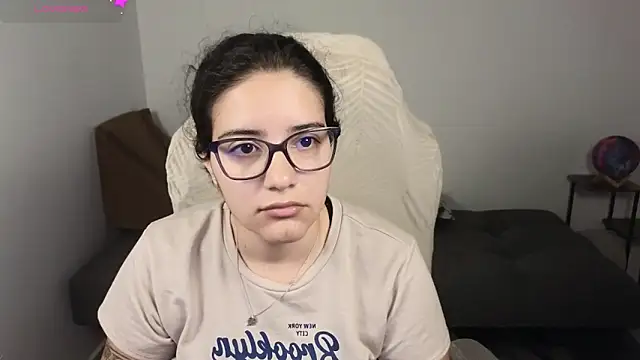 blue  moon  online show from November 2025 03:08:02 AM