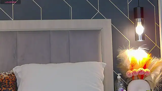 EmyLaveau online show from January 2025 06:46:01 AM