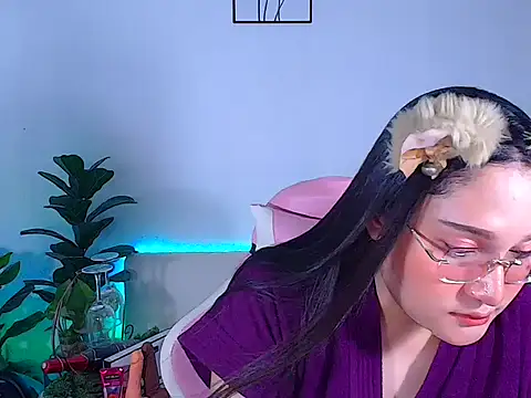 plysaithailand online show from October 2025 04:18:02 AM