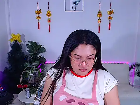 Snapshot of plysaithailand chatting on April 2026 01:42:02 AM plysaithailand online show from April 2026 01:42:02 AM