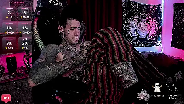 Snapshot of josh__ackerman chatting on December 2024 05:12:02 AM josh ackerman online show from December 2024 05:12:02 AM