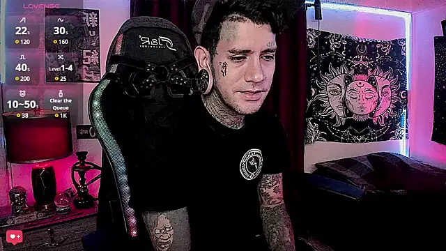 Snapshot of josh__ackerman chatting on January 2025 02:25:01 PM josh ackerman online show from January 2025 02:25:01 PM