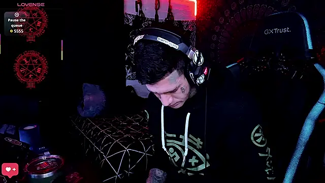 Snapshot of josh__ackerman chatting on September 2025 05:50:01 AM josh ackerman online show from September 2025 05:50:01 AM