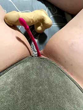 katcclovea online show from November 2025 01:59:02 PM