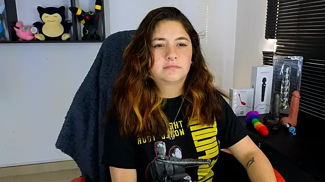 Snapshot of ann_bronw chatting on January 2025 01:46:01 PM ann bronw online show from January 2025 01:46:01 PM