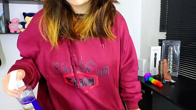 Snapshot of ann_bronw chatting on February 2025 01:22:01 PM ann bronw online show from February 2025 01:22:01 PM