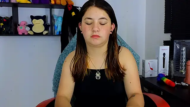 Snapshot of ann_bronw chatting on February 2025 01:16:02 PM ann bronw online show from February 2025 01:16:02 PM