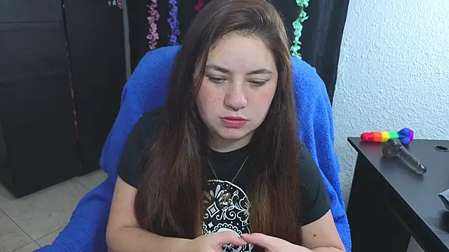 Snapshot of ann_bronw chatting on September 2025 01:23:02 PM ann bronw online show from September 2025 01:23:02 PM