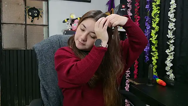 Snapshot of ann_bronw chatting on November 2025 04:36:01 PM ann bronw online show from November 2025 04:36:01 PM