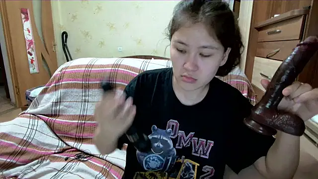 Riz girl online show from April 2026 02:22:01 PM